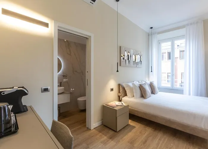 Elegantia Luxury Gasthuis 4*