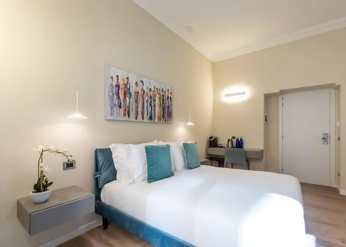 Elegantia Luxury 4*